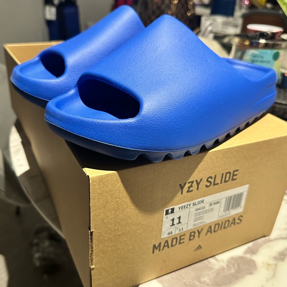 adidas Yeezy Slide Azure Blue ID4133 Size 11 Brand New 🔥 🔥